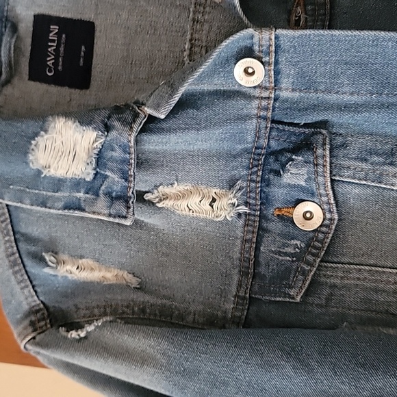 Distressed Denim Jacket - Picture 3 of 6